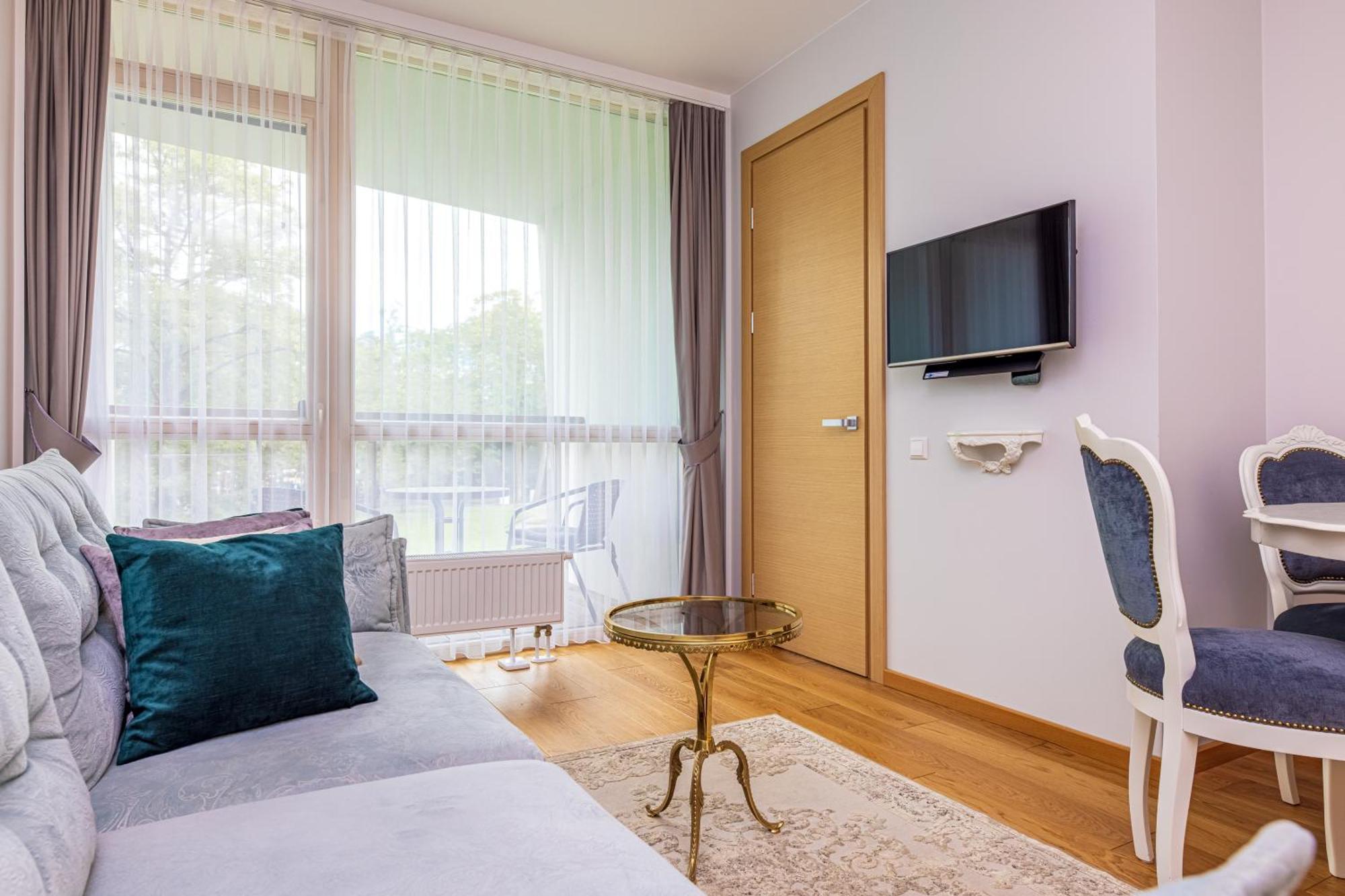 Deja Blue By Cohost Apartment Palanga Ngoại thất bức ảnh